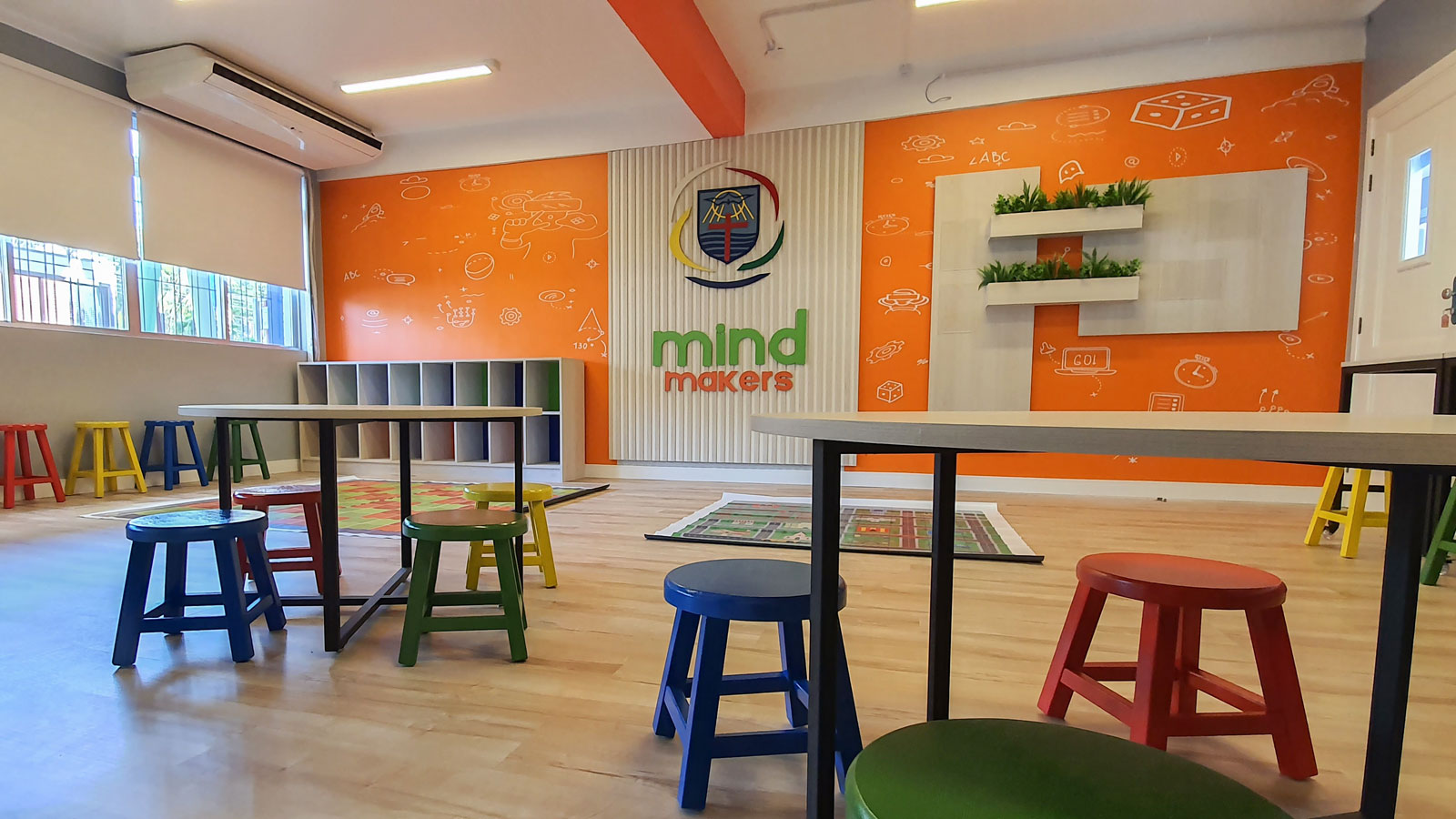 Sala Mind Makers