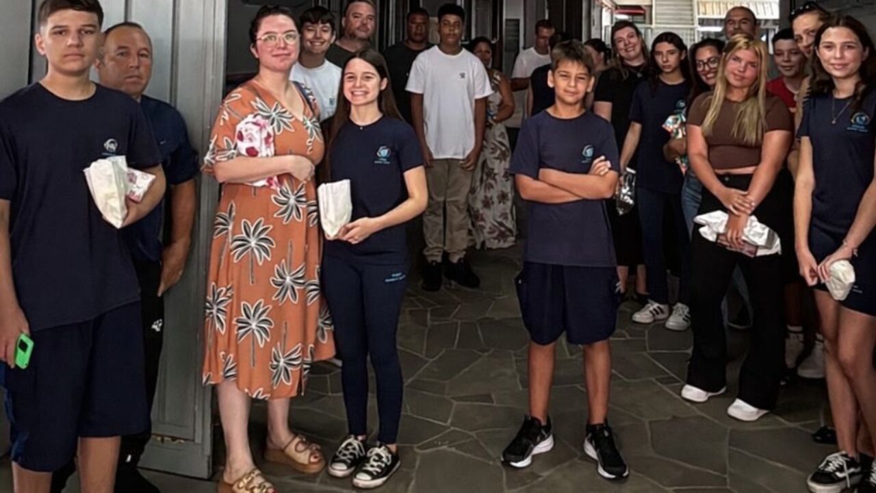 Alunos novos são recebidos nos CES